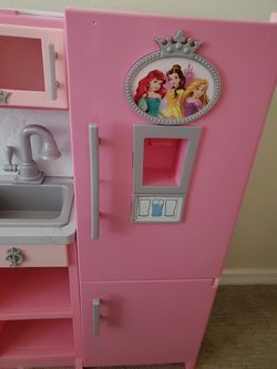 Disney Princess Kitchen for Sale in Riverview, FL - OfferUp