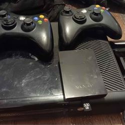 Xbox 360 With Two Controllers One Game And 500gig Hard Drive