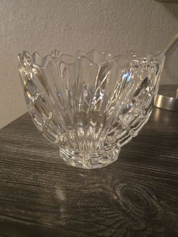 Vintage 24% Lead Crystal Pineapple Pedestal Bowl - Excellent Condition