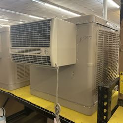 Champion Cooler 4700 CFM 2-Speed Window Evaporative Cooler for 1600 sq. ft. (with Motor New  570$ Pick up Phoenix 43rd ave and Indian School 