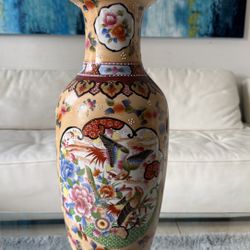 Large Hand-Painted Chinese Porcelain Floor Vase – 24” (Beautiful Decor) 