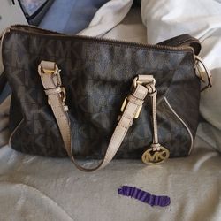 Michael Kors Purse 