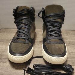 Banana Republic Hi Top Sneaker Size 11