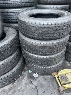 Set Of Four Used 255/70R18 Brand Bridgestone $300