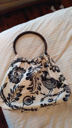 Handbag fabric with wooden handle