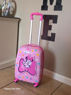 Minnie Mouse luggage