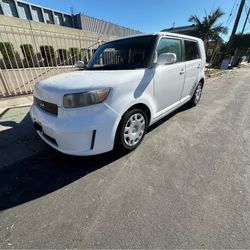 2010 Scion Xb 