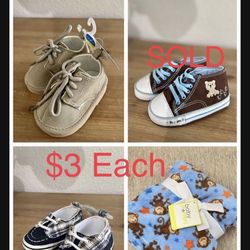 NEW Baby Crib Shoes Blanket Baby Shower Gift