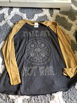 Obey women’s top new size xs
