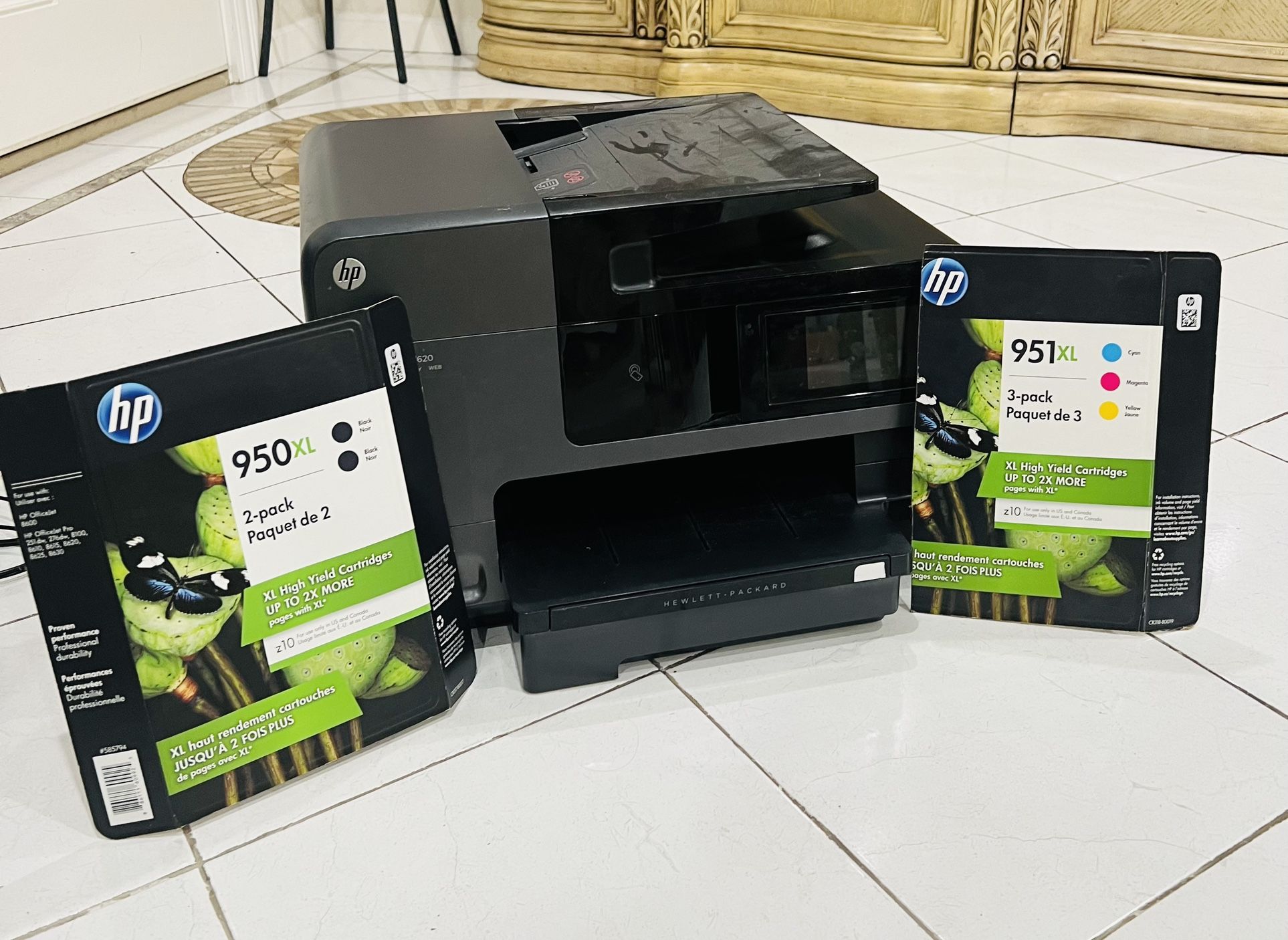 HP Officejet Pro 8620 All-in-One Wireless Printer (WITH BRAND NEW INK)