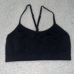 Plain black razorback sports bra 