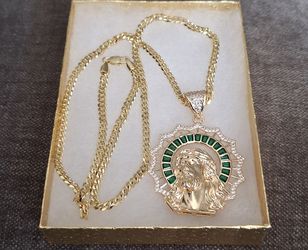 14k gold-plated cuban link chain and pendant