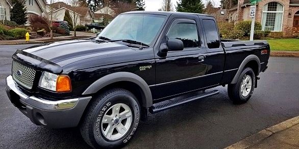 ֆ12OO Ford Ranger 4WD