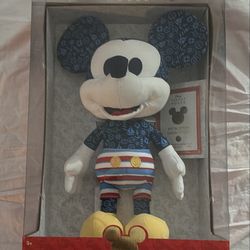 Disney Year of The Mouse Collector Plush - Captain Mickey Mouse