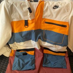 Nike Windbreaker 
