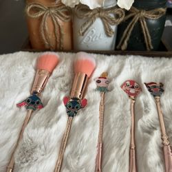 Stitch Brush Set 