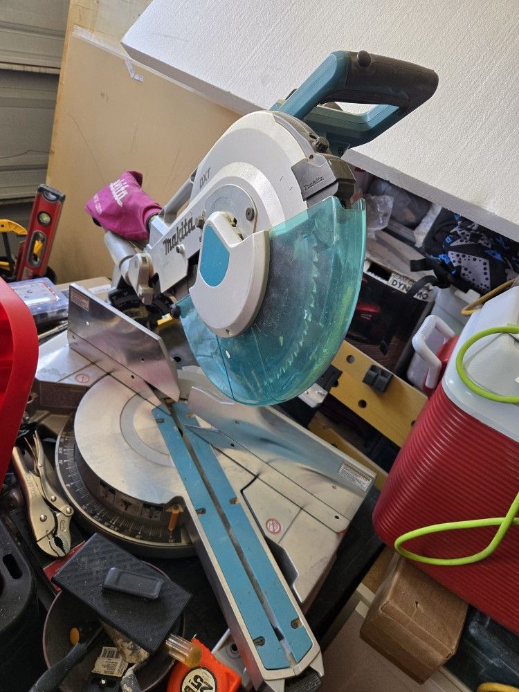 Makita Saw