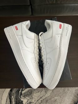 Nike Air Force 1 Low Supreme Size 11 BRAND NEW