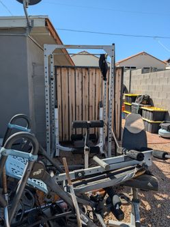 White squat/power rack