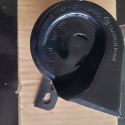 25620-6RR1A  Horn 