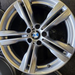 OEM 19" BMW X5 MSPORT 2012-2017 Wheels only