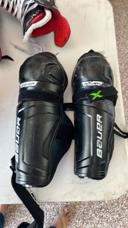 Bauer Junior knee/shinguards size 11”
