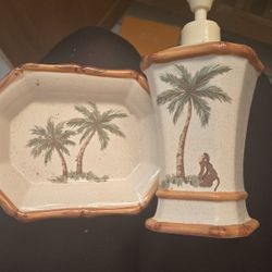 Bathroom Soap Dispenser