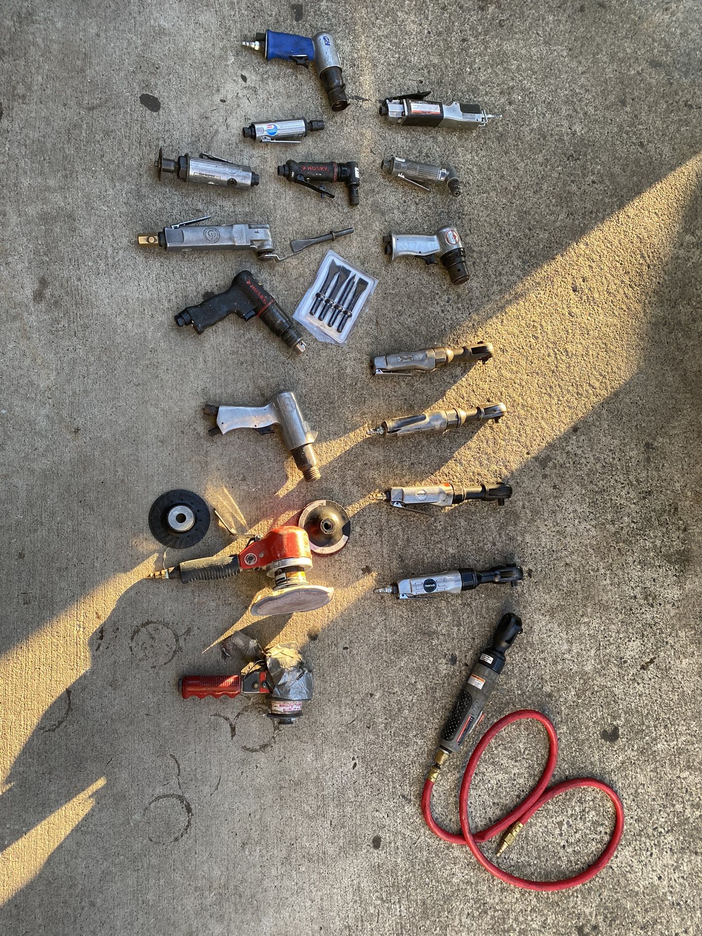 Bundle Of Airguns Air Gun