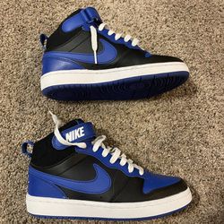 brand new Blue and black nike shoes