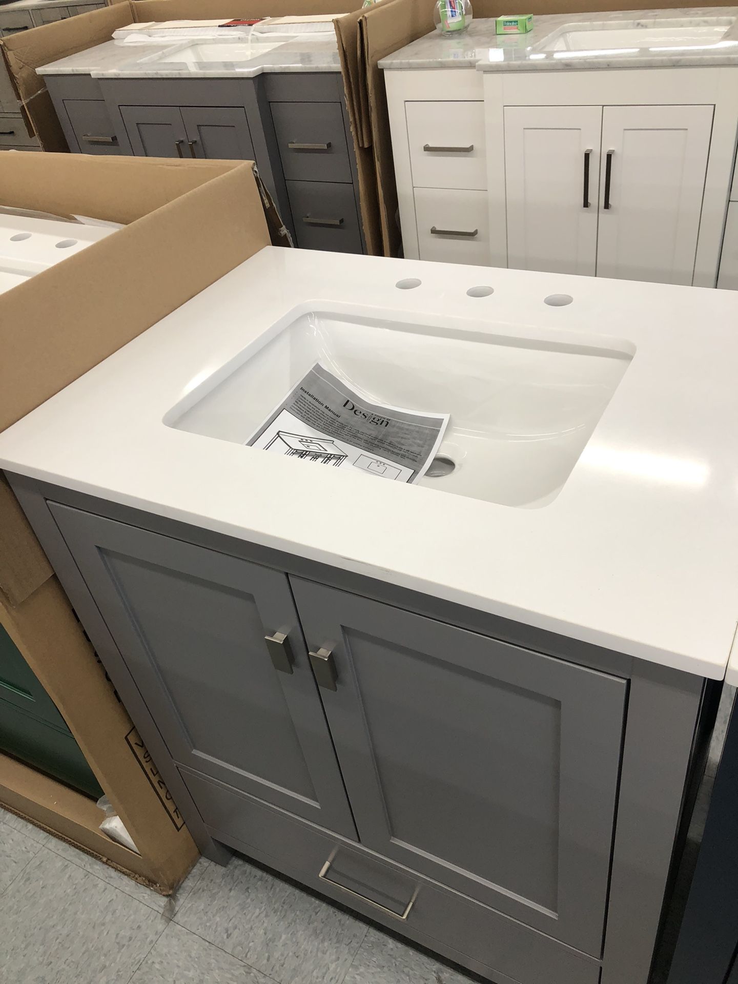 30” Bathroom Vanities With Quartz Top for Sale in Federal Way, WA OfferUp
