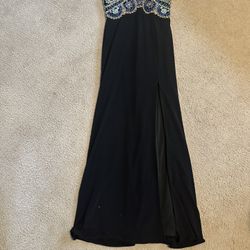 Long Black Dress With Slight And Gems