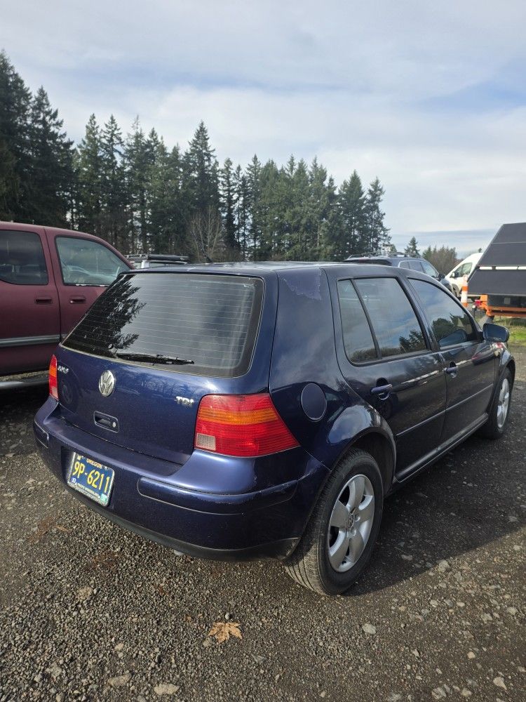 2001 Volkswagen Golf