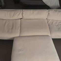 Couch With Chaise And Risers