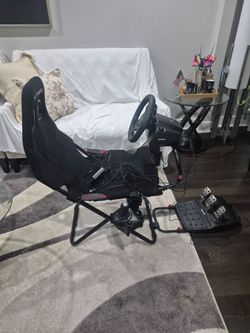 Full Racing Sim Set Up. Wheel + Pedals + Shifter + Playseat