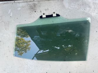 2013-2017 Honda accord door glass
