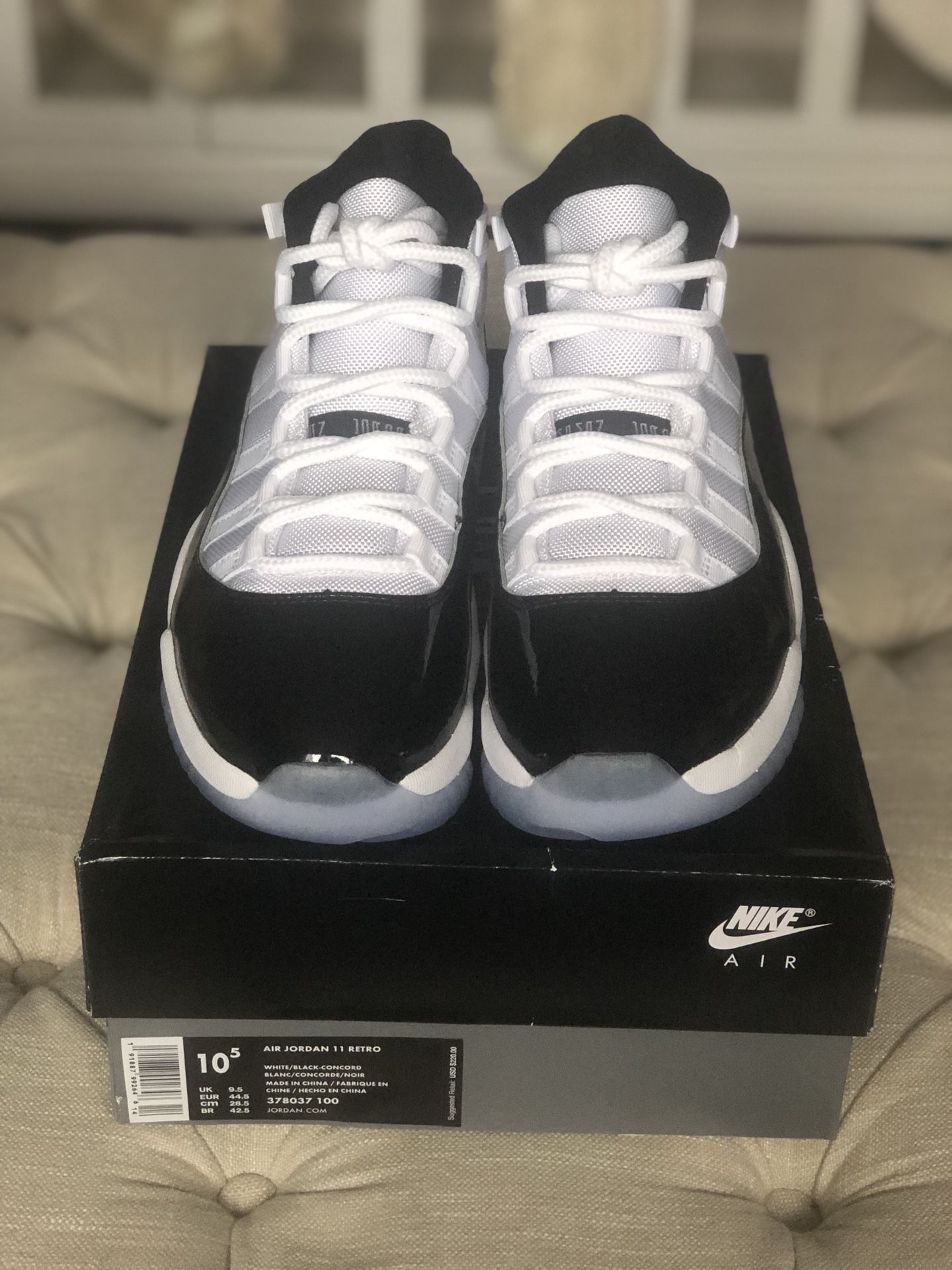 Jordan 11 Concords 2018 size 10.5