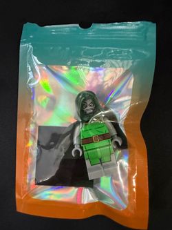 Lego Dr Doom mini figure