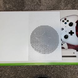 Xbox One S (1TB)