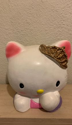 Hello kitty piggy banks