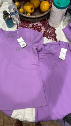 New Bundle with Catarina One-Pocket Scrub Top XS and New Ribbed Long-Sleeve UnderScrub XS