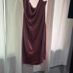 XL PINK DRESS WITH LITTLE SLIT