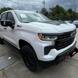 2022 Chevy Silverado z71 Trail Boss 