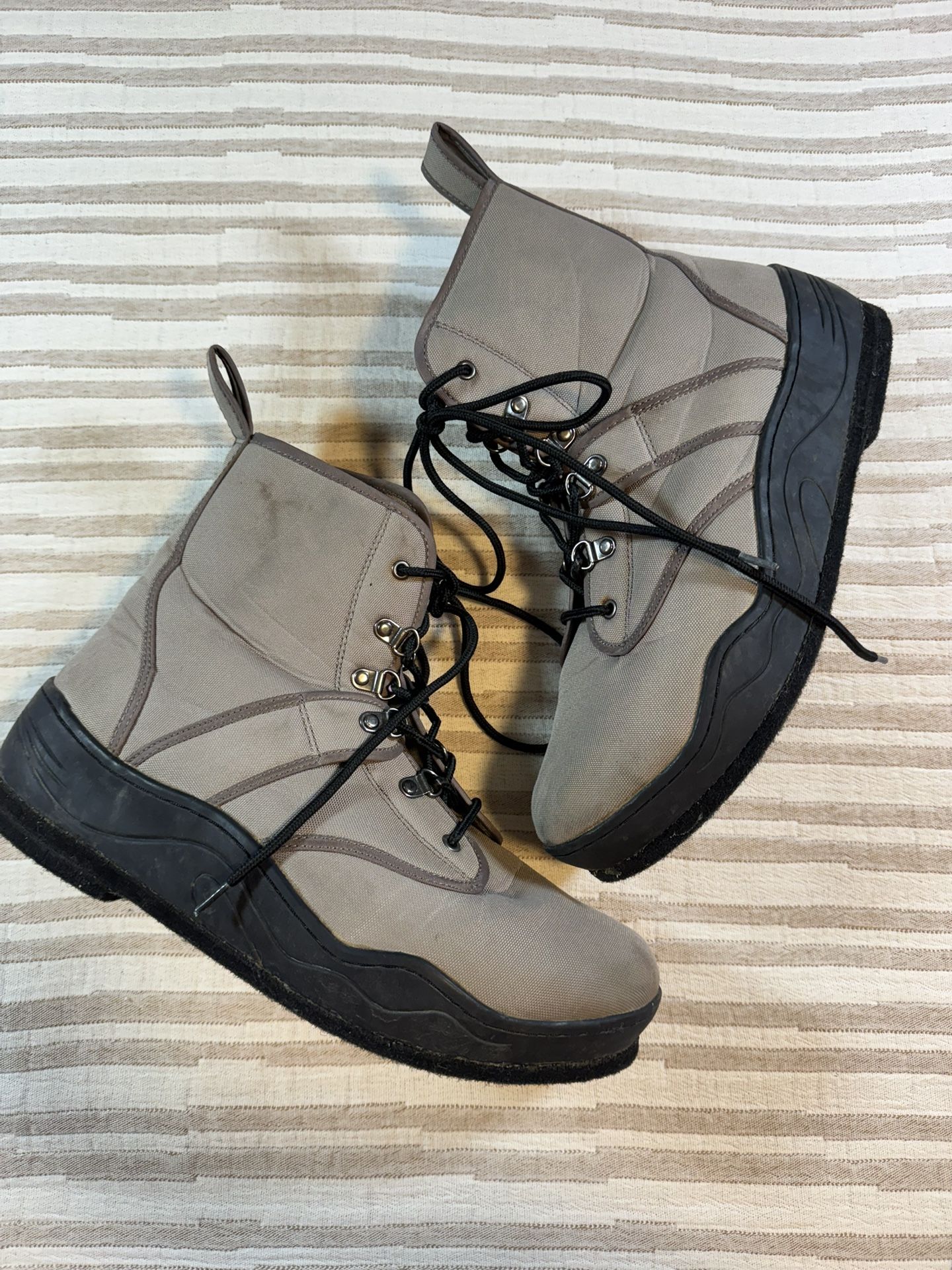 CADDIS MEN’s Taupe Nylon Better Wading Shoe ECOSMART GRIP Felt Sole Sz 11