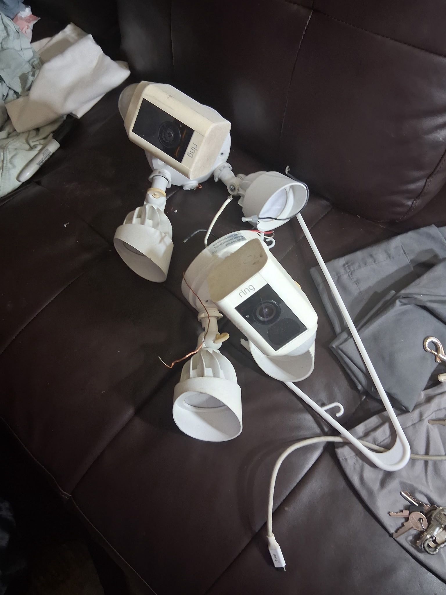 Camera And Lights For Your Household!