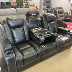 Party Time Midnight Reclining Sofa And Loveseat
Ashley Furniture