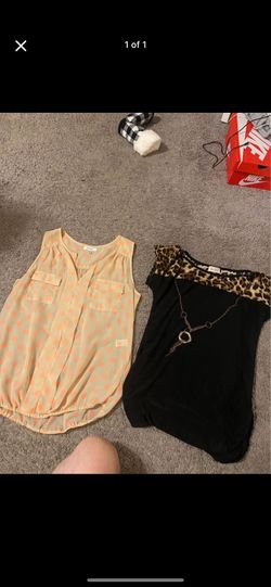 6 Women’s Dress Shirts Size Large 