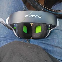 Astro A20 Wireless Headphones