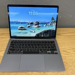Macbook Air 13 nches- Apple M1- MacOS Tahoe 