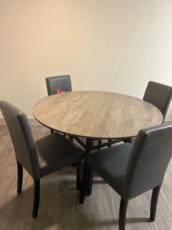 Table and chair set