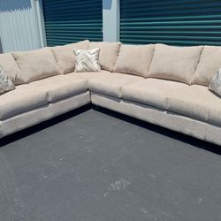 Brand New Byers Market Atlantis Putty 2pc Full Length Sectionals 